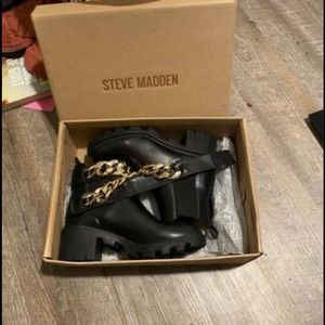 Steve Madden boots